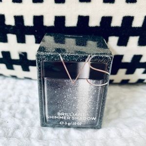Victoria’s Secret-Brilliant Shimmer Shadow